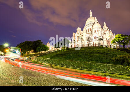 Sacre Coeur in Paris Licht bei Nacht Stockfoto