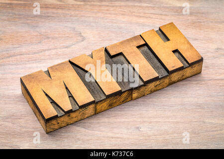 Mythos Wort Zusammenfassung im Buchdruck Holz Art Klischees Stockfoto