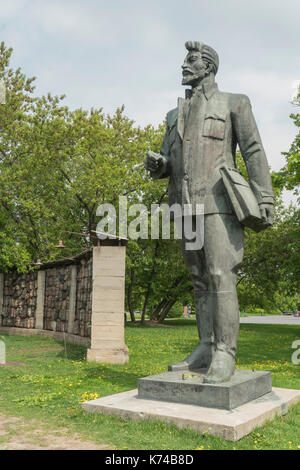 Statuen der sowjetischen Führer im Muzeon Park der Künste, der früher den Park der gefallenen Helden oder gefallene Monument Park in Moskau aufgerufen Stockfoto