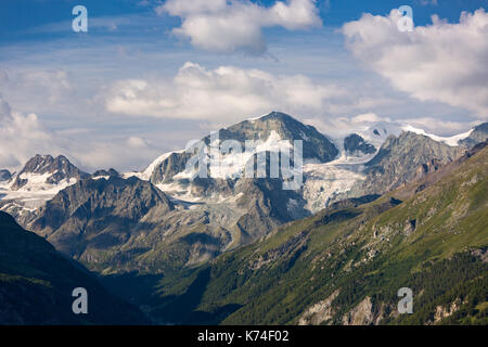 LA SAGE, SCHWEIZ - Pigne d'Arolla Berg (3.796 m 12,454 ft) in den Walliser Alpen, Kanton Wallis, Schweizer Alpen. Stockfoto