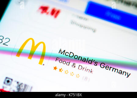 McDonald's App im Apple App Store, Anzeige auf einem Bildschirm eines Mobiltelefons, iPhone, iOS, Smartphone, Makroaufzeichnung, Details Stockfoto