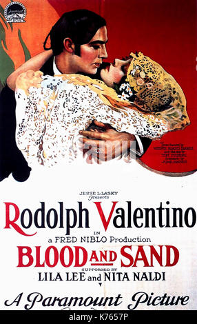 Blut und Sand 1922 Paramount Pictures Stummfilm mit Rudolph Valentino und Nita Naldi Stockfoto