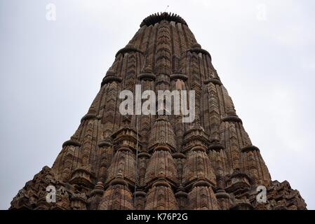 Die westliche Gruppe von Tempeln - Kandariya Mahadeva Stockfoto