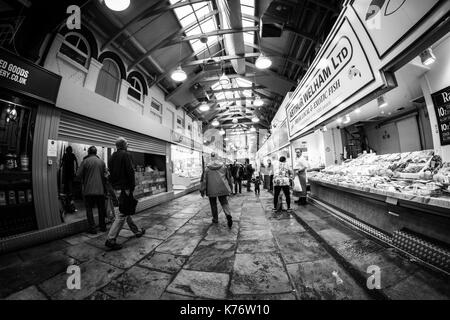 Leeds, Kirkgate Markt, der Heimat der ersten Marks und Spencer ausgeht, in Leeds, West Yorkshire, England. Stockfoto