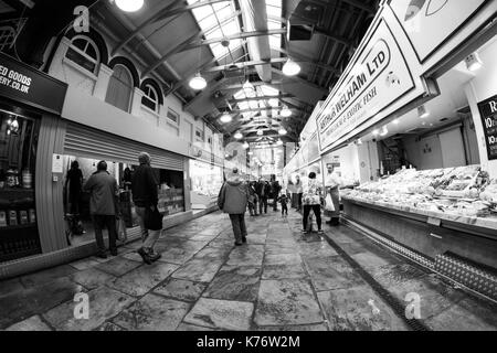 Leeds, Kirkgate Markt, der Heimat der ersten Marks und Spencer ausgeht, in Leeds, West Yorkshire, England. Stockfoto