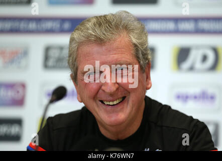 Neue Crystal Palace Manager Roy Hodgson während einer Pressekonferenz auf der Ziele Soccer Center, Beckenham. Stockfoto