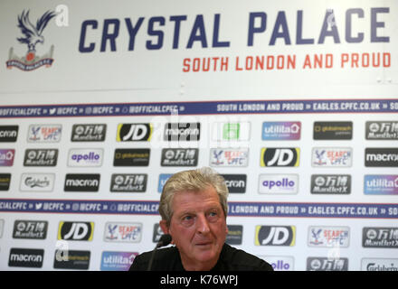 Neue Crystal Palace Manager Roy Hodgson während einer Pressekonferenz auf der Ziele Soccer Center, Beckenham. Stockfoto