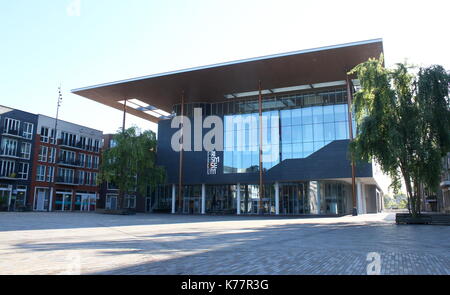 Neue Friesische Museum (Frysk Museum) Gebäude auf Vestdijk 14-16 (auch Zaailand) Square in Leeuwarden, Niederlande, im Jahr 2013 eröffnet. Stockfoto