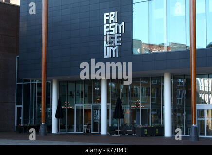 Neue Friesische Museum (Frysk Museum) Gebäude auf Vestdijk 14-16 (auch Zaailand) Square in Leeuwarden, Niederlande, im Jahr 2013 eröffnet. Stockfoto