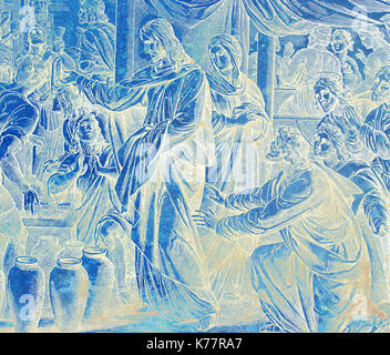 Jesus Wasser in Wein in Kana Hochzeit dreht, Grafik Collage von der Gravur des Nazareene Schule, in der heiligen Bibel veröffentlicht, St. Vojtech Publishing, Trnava, Slowakei, 1937. Stockfoto