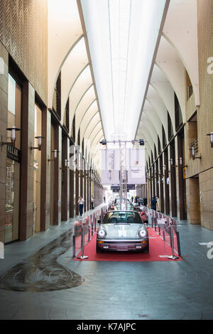 Beirut, Libanon. 15 Sep, 2017. 1974 Porsche auf der Classic Car Show in Beirut Souks, Beirut Libanon Credit: Mohamad Itani/Alamy leben Nachrichten Stockfoto