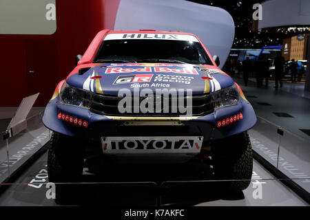 Frankfurt am Main, Deutschland. 14. September 2017. Der japanische Autohersteller Toyota präsentiert den Toyota Hilux Rallye Dakar 2017 Am 67. IAA. Die 67. Internationale Automobil-Ausstellung (IAA) in Frankfurt für Fachbesucher geöffnet. Es ist mit über 1000 Ausstellern eine der größten Motor der Welt zeigt. Die Ausstellung wird für die Öffentlichkeit am 16. September geöffnet. Stockfoto