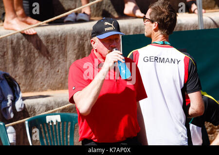 Oeiras, Portugal. 15 Sep, 2017. Der Leiter des Herrentennis, Boris Becker, während der Davis Cup Play-off Match zwischen Portugal und Deutschland im Centro Desportivo Nacional Jamor in Oeiras/Lissabon. Credit: Frank Molter/Alamy leben Nachrichten Stockfoto