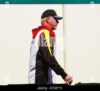 Oeiras, Portugal. September 2017. Deutschlands Tennischef Boris Becker beim Davis-Cup-Play-Off-Spiel zwischen Portugal und Deutschland im Centro Desportivo Nacional Jamor in Oeiras/Lissabon. Quelle: Frank Molter/Alamy Live News Stockfoto