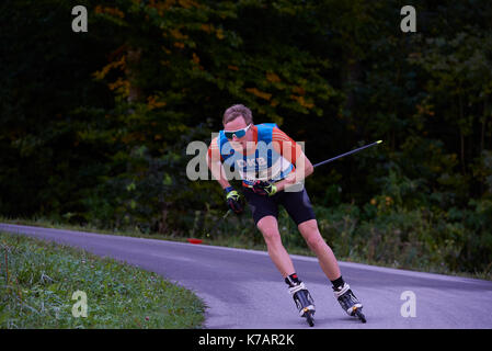 Ruhpolding, Deutschland. 15 Sep, 2017. Benedikt Doll DEUTSCHE biathlon Meisterschaft 2017 Langlaufen Eislaufen Wettkampf, Speziallanglauf FT 10 km Männer Credit: Marcel Laponder/Alamy leben Nachrichten Stockfoto