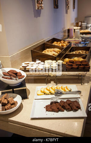 Gebäck auf Buffet Stockfoto