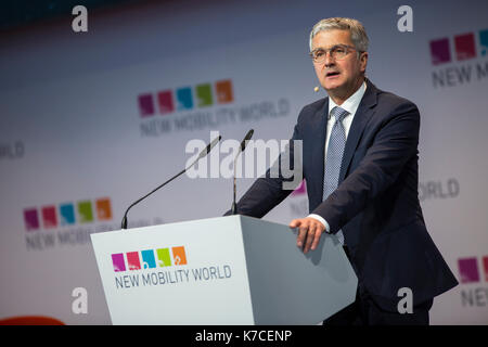 Frankfurt am Main, Deutschland. 14. September 2017. International Motor Show 2017 (IAA, Internationale Automobil-Ausstellung): Rupert Stadler, Vorstandsvorsitzender der Audi AG, spricht im B2B-Event neue Mobilität weltweit. Credit: Christian Lademann Stockfoto