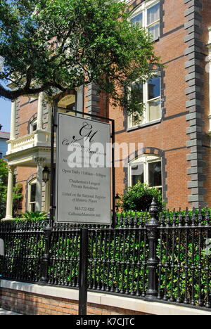 Die Calhoun Mansion ist viktorianischen Haus mit 16 Treffen St., Charleston, South Carolina offen für öffentliche Führungen Stockfoto