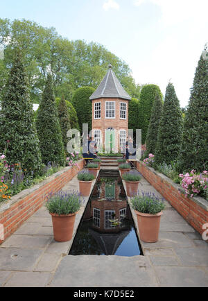 Foto muss Gutgeschrieben © Alpha Presse 079965 23/05/2016 Die Harrods britischen Exzentriker Garten an der RHS Chelsea Flower Show 2016 Royal Hospital, Chelsea, London statt. Stockfoto