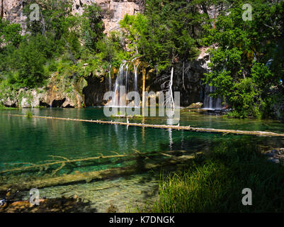 Morgen am Hanging Lake Recreation Site, White River National Forest, in der Nähe von Glenwood Springs, Colorado, USA. Stockfoto