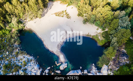 Panorama-aufnahme des Flusses Maggia im Tessin, Schweiz Stockfoto