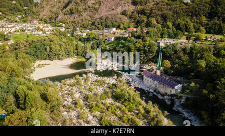 Panorama-aufnahme des Flusses Maggia im Tessin, Schweiz Stockfoto