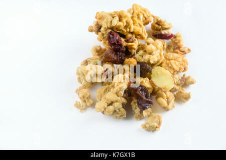 Müsli isoliert auf weißem Hintergrund Stockfoto