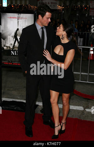 Josh Duhamel und Stacy "Fergie" Ferguson empfohlene am Los Angeles Special Screening von neun Gehalten an der Mann Dorf Theater in Westwood, CA am 09. Dezember 2009 RTNRD/MediaPunch Stockfoto