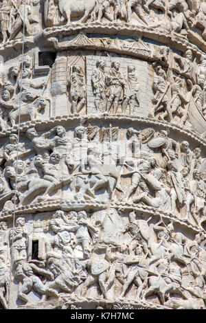 Detail von Marco Aurelio Spalte in Rom, Italien Stockfoto