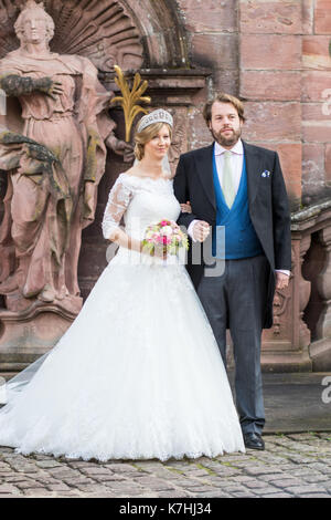 Amorbach, Deutschland. September 2017. Religiöse Hochzeit des Erbprinzen Ferdinand von Leiningen und der Prinzessin Viktoria Luise von Preussen in Amorbach (Bayern). Am 16. September 2017. Foto: Erhardt Szakacs /picture Alliance/dpa/Alamy Live News Stockfoto