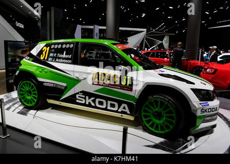 Frankfurt am Main, Deutschland. 15. September 2017. Der tschechische Autohersteller Skoda, Teil der Volkswagen Gruppe, präsentiert der Skoda Fabia R5 Rally Car der Schwedischen Rallyefahrer Pontus Tidemand am 67. IAA. Die 67. Internationale Automobil-Ausstellung (IAA in Frankfurt ist mit über 1000 Ausstellern eine der größten Motor der Welt zeigt. Die Ausstellung wird für die Öffentlichkeit vom 16. bis zum 24. September. Stockfoto