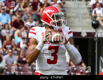 September 16, 2017: Lafayette Ragin Cajuns defensive Ende Joe Dillon (3) fällt im ersten Quartal während der NCAA Football Spiel zwischen der Lafayette Ragin Cajuns und der Texas A&M Aggies am Kyle Feld in College Station, TX; John Glaser/CSM. Stockfoto