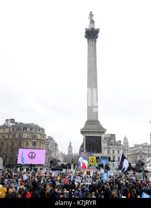 Foto muss Gutgeschrieben © Kate Grün/Alpha Presse 079965 27/02/2016 CND-Kampagne für Nukleare Abrüstung Stop Trident Anti Nuclear März in London. Stockfoto