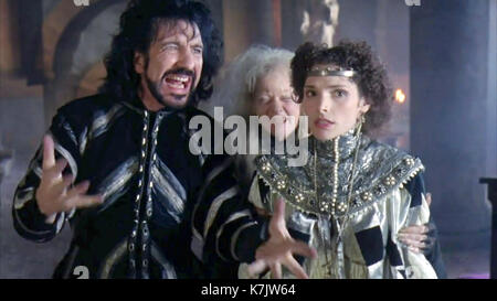 Foto muss Gutgeschrieben © Alpha 070000 (1991) Alan Rickman als Sheriff von Nottingham George und Mary Elizabeth Mastrantonio als Marian Dubois im Film Robin Hood: Prince of Thieves. Stockfoto