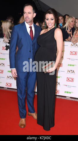 Foto muss Gutgeschrieben © Kate Grün/Alpha Presse 079965 20/01/2016 Suranne Jones und mann Laurence Akers National Television Awards 2016 in der O2 London Stockfoto