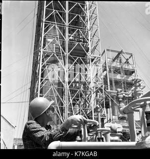 Die Atlas Collection im San Diego Air & Space Museum zeigt Materialien, die das Atlas Raumfahrzeugprogramm dokumentieren. Das von Lockheed Martin und ULA gestiftete Projekt umfasst 3.000 Rollen mit 16-mm-Filmen, Fotografien und technischen Aufzeichnungen, die den Übergang von Atlas vom ICBM zum Raumfahrzeug veranschaulichen. Stockfoto