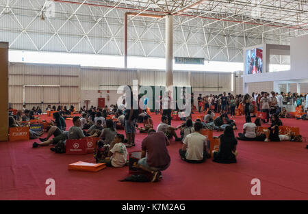 Brasilien, Sao Paulo, September 16 2017 - Studenten besuchen den letzten Tag der Studentenmesse 2017 in São Paulo Stockfoto