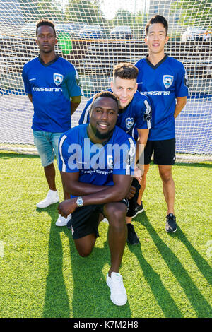 21 Donner cast Foto Anruf mit Toronto FC Vorwärts Jozy Altidore am St. Michael's College School. Mit: Jozy Altidore, Emmanuel Kabongo, Kevin Glaydon, Jonathan Kim Wo: Toronto, Ontario, Kanada, wenn: 17 Aug 2017 Quelle: Dominic Chan/WENN.com Stockfoto