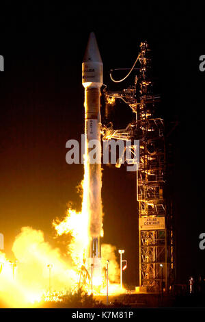 Die Atlas Collection im San Diego Air & Space Museum bewahrt über 3.000 Rollen 16-mm-Film auf und dokumentiert den Übergang des Atlas-Trägerprogramms von einem US-amerikanischen ICBM zu einem zuverlässigen Raumfahrzeug, das frühe Astronautenmissionen unterstützt. Stockfoto