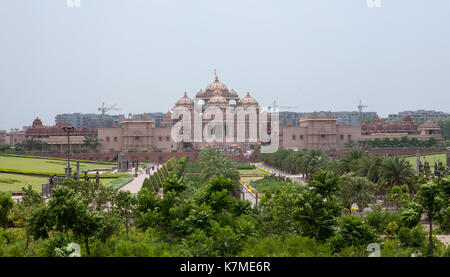 Die größte hinduistische Tempelanlage der Welt - Akshardham, ohne Menschen. Neu Delhi, Indien Stockfoto