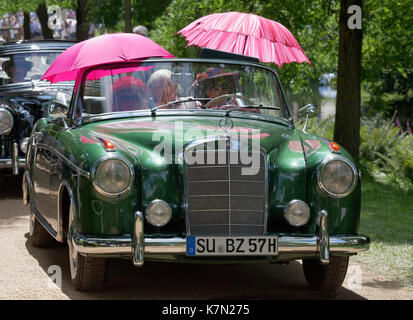 Mercedes 220 S Cabriolet, W 180, Baujahr 1955, Oldtimer-Treffen, Classic Days Schloss Dyck, Jüchen Stockfoto