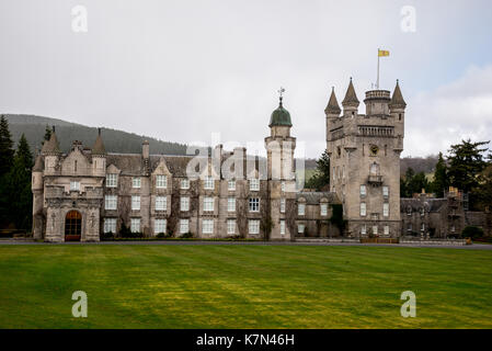 Balmoral Castle View mit einem Turm, Aberdeenshire, Schottland Stockfoto