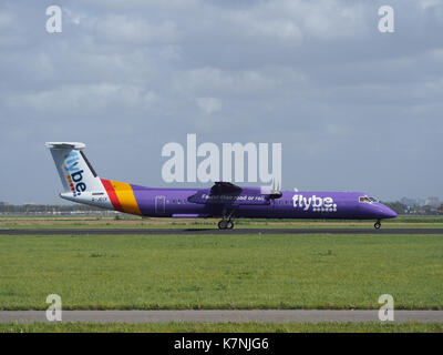 G-JECF Flybe De Havilland Canada DHC -8-402 Q Dash 8 Landung am Flughafen Schiphol (EHAM-AMS) Start- und Landebahn 18R pic 1. Stockfoto