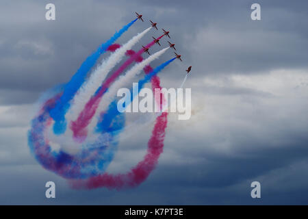 Red Arrows, Formation Aerobatic Team, RIAT, RAF Fairford, Gloucestershire, England, Vereinigtes Königreich, Stockfoto