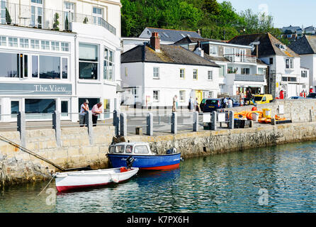 Boote im Hafen von St. Mawes auf der roseland Halbinsel, Cornwall, England, Großbritannien, Großbritannien. Stockfoto