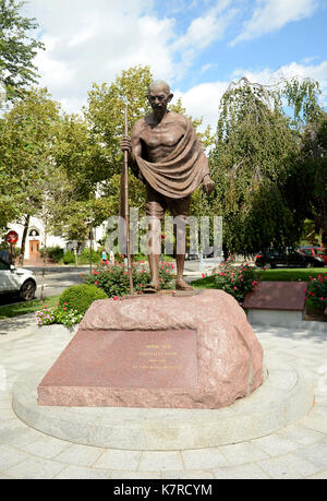 . September 2017. Das Mahatma Gandhi Memorial befindet sich in der Nähe der Botschaft von Indien in Washington. Das im September 2000 gewidmete Denkmal stellt Mohandas Karamchand Gandhi in asketischer Tracht dar. Quelle: Chuck Myers/ZUMA Wire/Alamy Live News Stockfoto