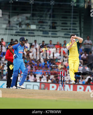 Chennai, Indien, 17. Sep 2017. Die australische Bowler MP Stoinis in Bowling Aktion während der 1 ODI gegen Indien in Chennai am 17. Sep 2017. Seshadri SUKUMAR Stockfoto