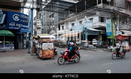 Außerhalb der Russischen Markt Toul Tom Poung Phnom Penh Kambodscha Südostasien Stockfoto