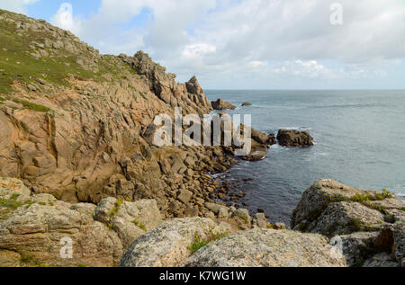 Küstenansicht bei Hella Point in der Nähe von Gwennap Kopf in West Cornwall Stockfoto