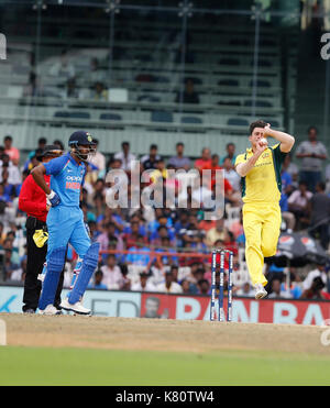 Chennai, Indien, 17. Sep 2017. Die australische Bowler MP Stoinis in Bowling Aktion während der 1 ODI gegen Indien in Chennai am 17. Sep 2017. Seshadri SUKUMAR Stockfoto